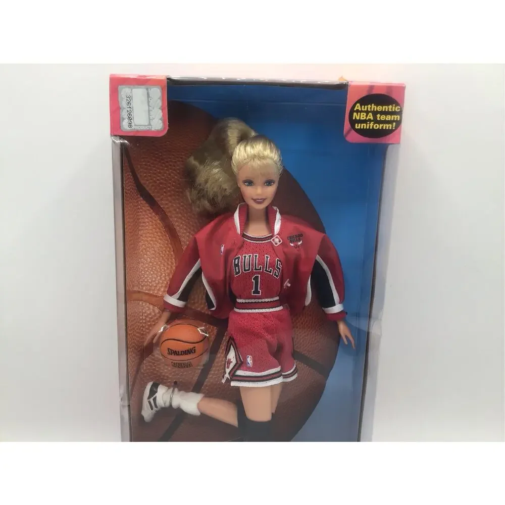 Vtg 1998 Chicago Bulls NBA Barbie Doll Mattel 20692 NRFB Official Team Uniform